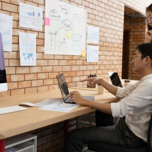 DEFINIR EL CONCEPTO CREATIVO E INTEGRAR LAS HERRAMIENTAS PARA SU DESARROLLO